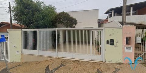 Casa à venda em Campinas, Jardim dos Oliveiras, com 3 quartos, com 194 m²