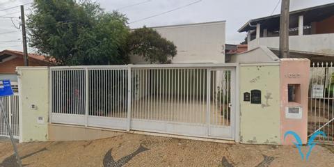 Casa à venda em Campinas, Jardim dos Oliveiras, com 3 quartos, com 194 m²